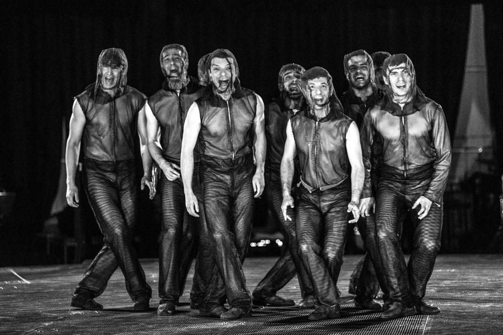 ANTIGONE-by-Ulrich-Rasche-©-Karol-Jarek-3-scaled